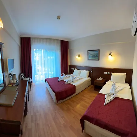Stella Hotel&spa 酒店 凯梅尔