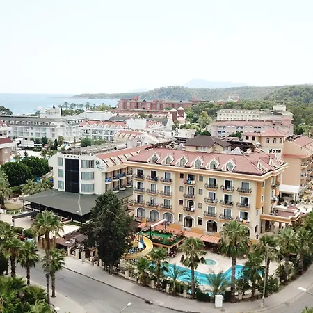 Stella Hotel&spa 酒店 凯梅尔