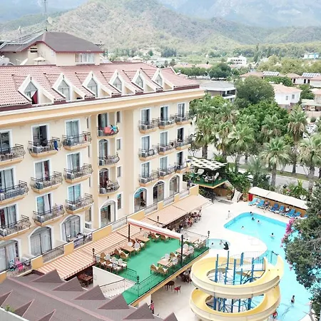 酒店 Stella Hotel&spa 凯梅尔